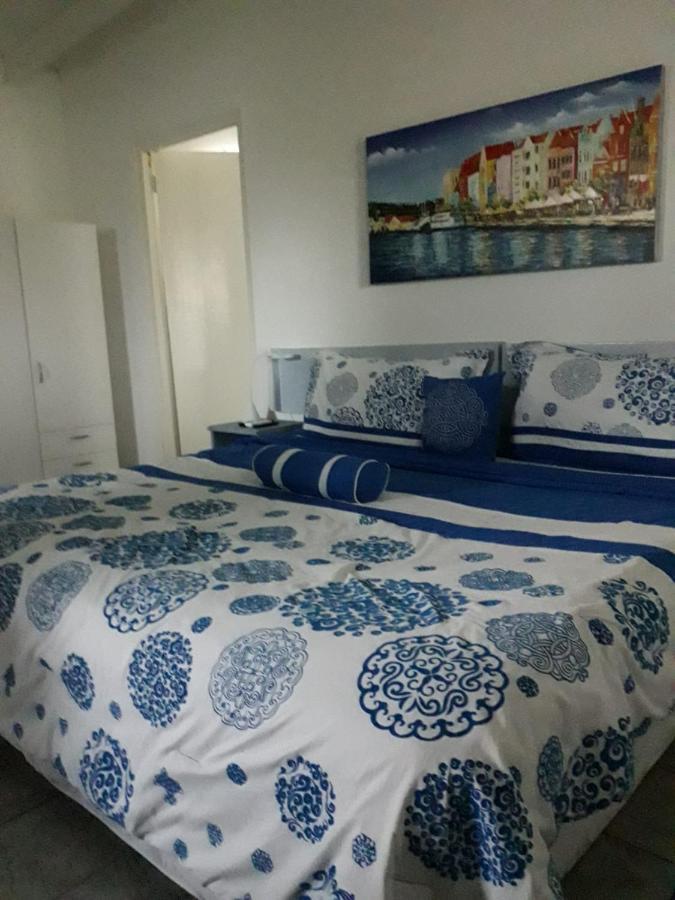 וילמסטאד Palm Trees Apartments מראה חיצוני תמונה